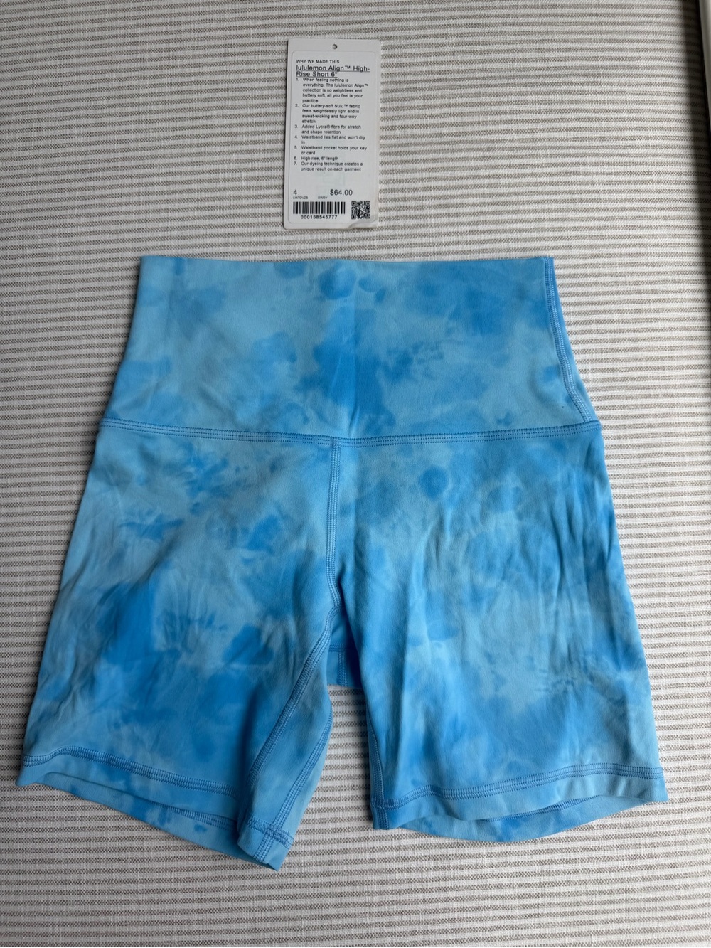 💙🫐 Lululemon Align High-Rise 6” Smoothie Wash Blueberry Multi Short, size Small